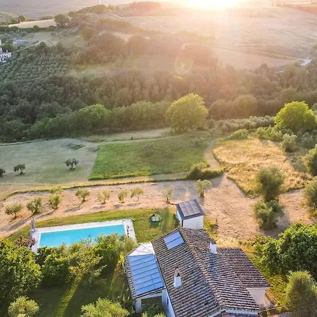 By Casamerina Tofelli With Private Pool, Quiet And Panoramic View Amelia