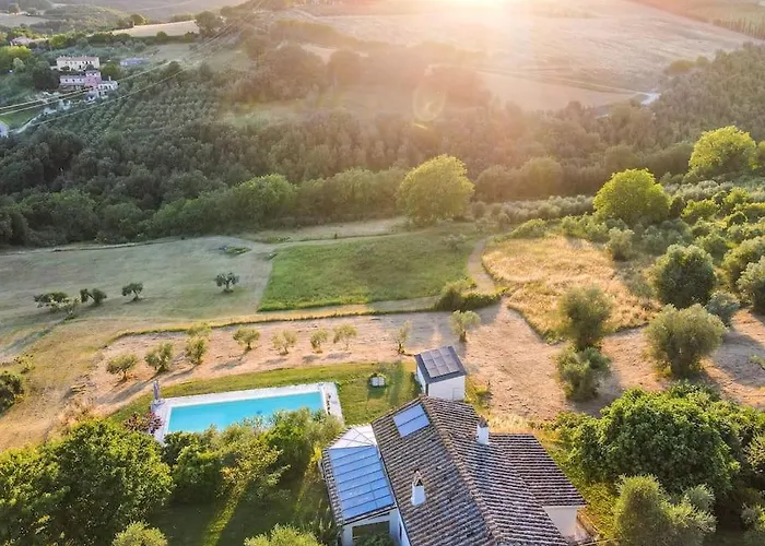 By Casamerina Tofelli With Private Pool, Quiet And Panoramic View Amelia