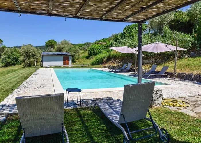 By Casamerina Tofelli With Private Pool, Quiet And Panoramic View * Amelia